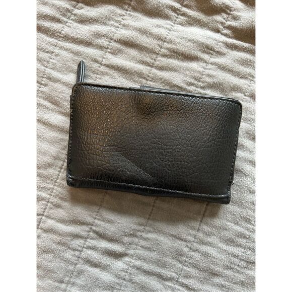 Kenneth Cole Pleather Black Envelope Wallet with Silver Hardware Snap - Picture 3 of 7